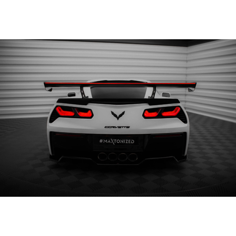 Spoiler in carbonio  + LED Chevrolet Corvette Stingray / Grand Sport C7 (Cod. M-CF-CH-CO-C7-WING5-IN