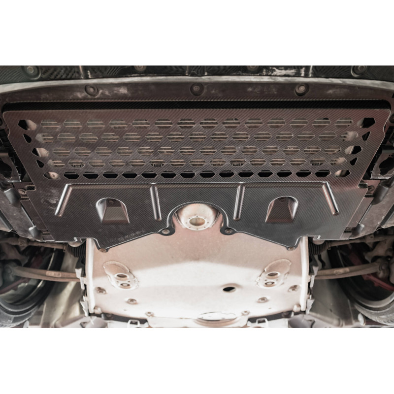 Cover in carbonio coperchio motore BMW M2 G87 (Cod. M-CF-BM-M2-G87-EC3-245) Cover in carbonio coperchio motore BMW M2 G87 (Cod. M-CF-BM-M2-G87-EC3-245)