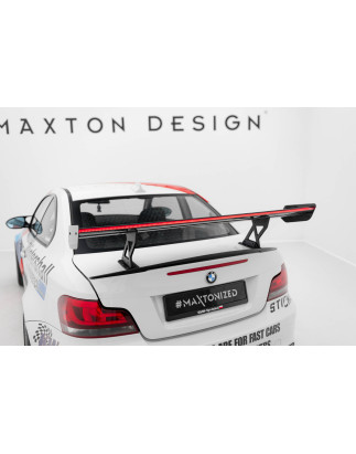 Spoiler in carbonio  V.1 + LED BMW 1 M E82 (Cod. M-CF-BM-1-82-M-WING5-INT-245-P-1+LED)