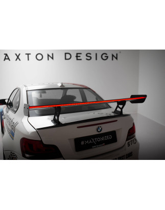 Spoiler in carbonio  V.2 + LED BMW 1 M E82 (Cod. M-CF-BM-1-82-M-WING5-INT-245-P-2+LED)