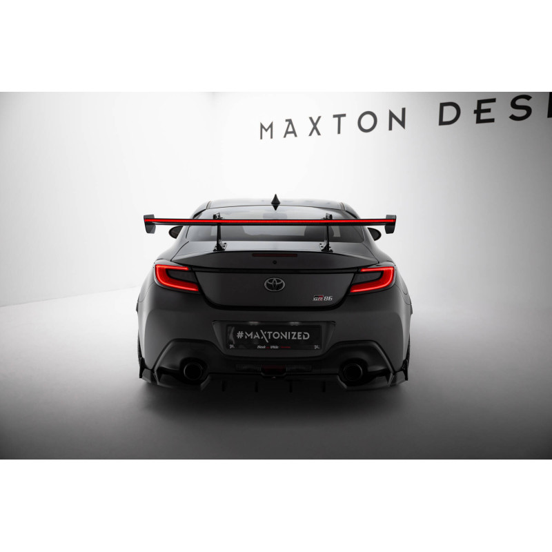Spoiler in carbonio con supporto superiore + LED Toyota GR86 / Subaru BRZ Mk2 (Cod. M-CF-TO-GR86-1-W