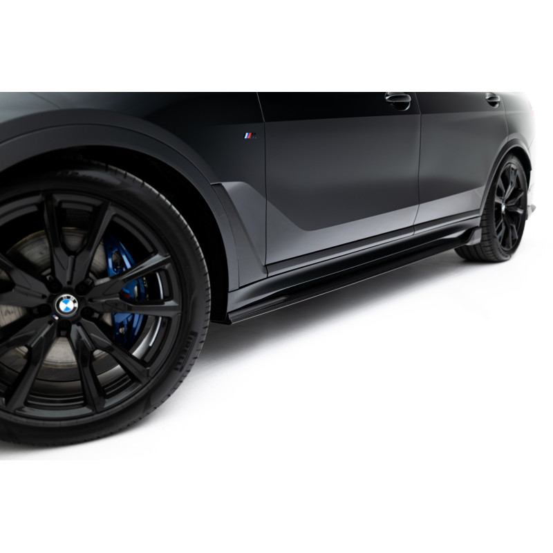 Minigonne in carbonio  BMW X7 M-Pack G07 Facelift (Cod. M-CF-BM-X7-07F-MPACK-SD1-245-P)