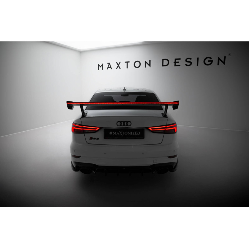 Spoiler in carbonio  + LED Audi A3 / A3 S-Line / S3 / RS3 berlina 8V / 8V Facelift (Cod. M-CF-AU-S3-