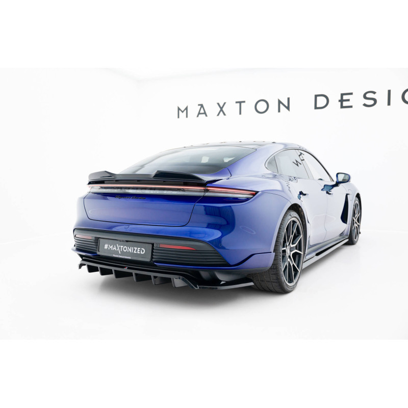 Splitter posteriore (con barre verticali) Porsche Taycan Turbo S Mk1  (Cod. M-PO-TAY-1-TURBO-S-RD1G+
