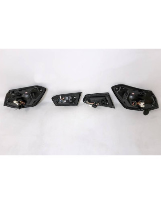Fari Ford Focus MK4 2018 Led Rosso Lampeggiamento sequenziale a led (Cod. E-FAF0088)