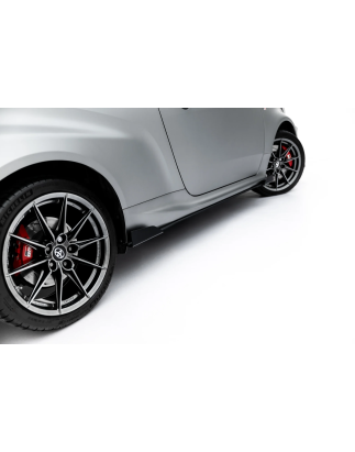 Diffusori minigonne street pro + Flaps Toyota GR Yaris Mk4 Facelift (Cod. M-TOYA4FGR4CNC-SD1B+SF1G)