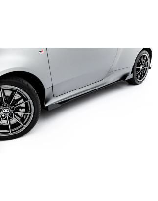 Diffusori minigonne street pro + Flaps Toyota GR Yaris Mk4 Facelift (Cod. M-TOYA4FGR4CNC-SD1BRB+SF1G